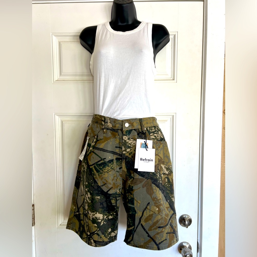 NWT Women’s Tree Camo Dad Shorts, Jorts size 7 / 28